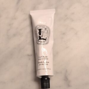 diptyque Fresh Body Lotion Tube in White and Black